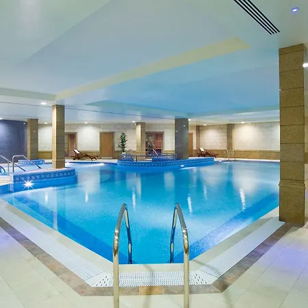 Bonnington Hotel & Leisure Centre-2