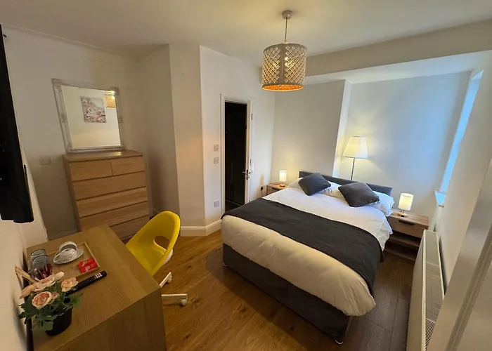 Maya'S Lodge Dublin